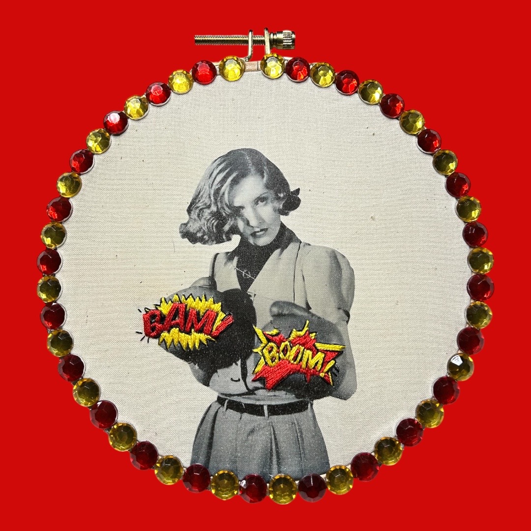 BAM! POW! (Siren in Gloves)